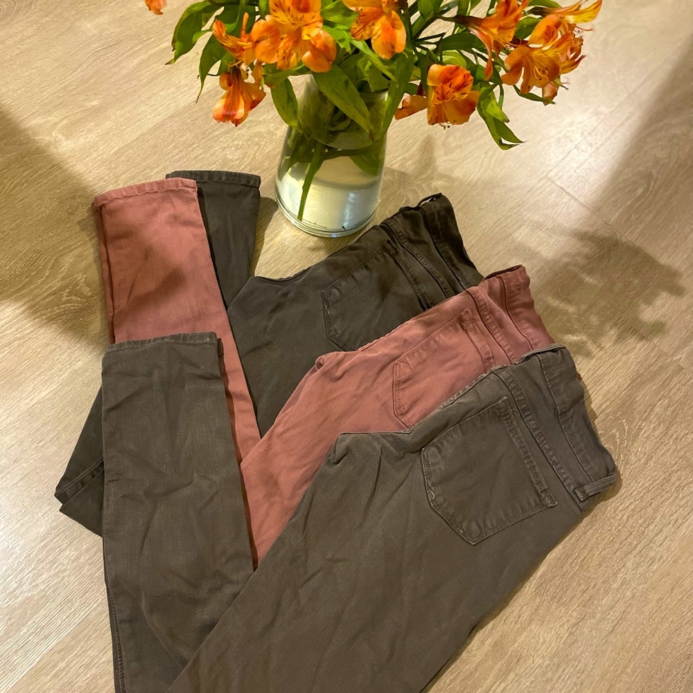 With fall being right around the corner, you need these in your closet!!